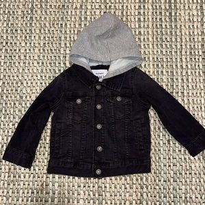 Toddler boys Black. Denim Jacket, size 2t
